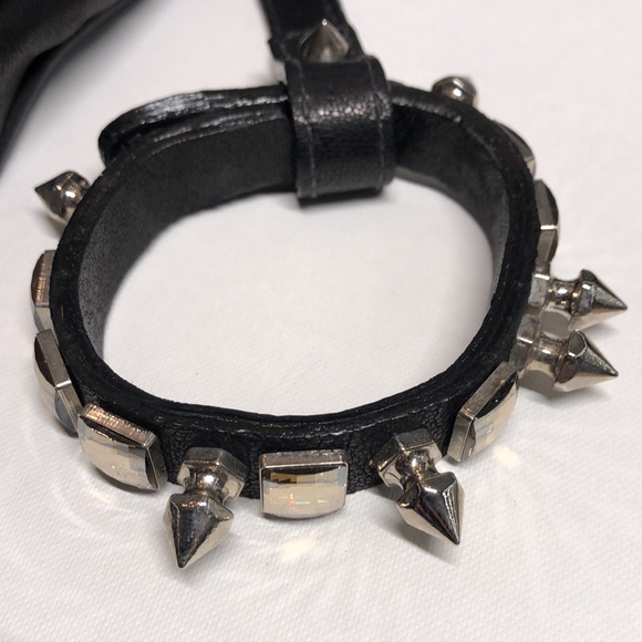 🍒HP🍒 Maison Du Posh clutch - Picture 2 of 5